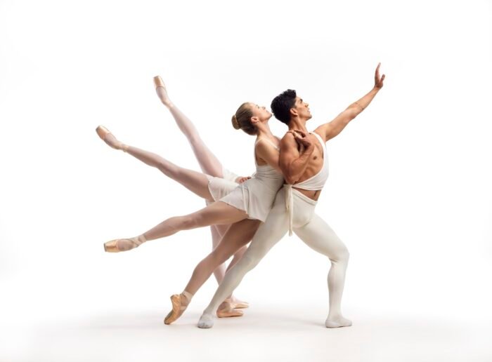 Ballet-Vancouver_1 Heather-Ogden-Jonatan-Lujan_Apollo_Photo-by-David-Cooper_3